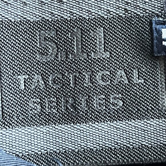 5.11 Tactical Series Cargo Utility Pants Size 38 Solid Navy Blue Polyester Blend - Picture 3 of 10